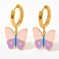 Schicke Crema-Schmetterling-Ohrringe mit rosa-lila Emaille und goldenen Sternen - Rosa-Lila