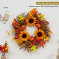 Herbstlicher Sonnenblumenkranz mit Mini-Kürbissen, Beeren und Ahornblättern zur Dekoration - QH316-50cm Sonnenblumen Kranz