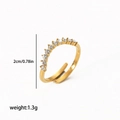 Vue détaillée d'une bague ajustable plaquée or 18 carats avec incrustations de zircon - Style Ouvert Pavé Minimaliste(TR4064)