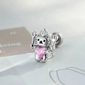 Clou d'oreille chat chef argenté avec pierre rose en cœur et design de couronne - Rose (Pièce Unique)