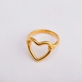 Anello minimalista in acciaio inossidabile placcato oro 18K con design a cuore traforato - US 6 / Oro
