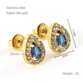 Vergoldete Edelstahlohrringe in Tropfenform mit blauem Zirkonia und Pavé-Kristallen - Blauer Zirkonia