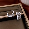 Silver flower earrings with pearls and crystal pendants in a vintage jewelry box - Silver Needle-Silver-Pearl Hollow Lace(72#)
