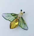 Exquisite golden bee brooch with yellow faceted gemstone and green translucent wings - Light KC Gold Yellow Gem Green Wing Bee