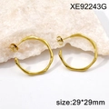 Orecchini a cerchio a C dorati in acciaio inossidabile ondulato, misura 29mm - Stile Onda Irregolare (XE92243G-1043) / 29*29mm / Oro