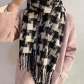 Écharpe épaisse en maille pied-de-poule noir et blanc avec franges pour l'hiver - Noir et Blanc Mosaïque