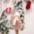Bambola angelo di Natale in peluche rosa antico con ali dorate su un ramo - Stile Angelo con Oggetto / Rosa
