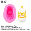 Molde de silicona rosa para zapatos 3D con un zapato de resina amarillo terminado - B890 / Rosa