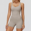 Mokkabruine yoga bodysuit met brede bandjes en afslankende V-vormige stikseldetails - L / Kameelbruin