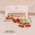 Set di tre paia di orecchini in acciaio dorato con design ciliegia e fragola - Stile 5 (3 paia di orecchini)