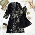 Elegante conjunto de pijama negro floral de seda artificial con bata y camisón - S / Cereza Negra