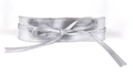 Brede zilveren damestailleband met fijne textuur en een elegant strikontwerp - Zilver