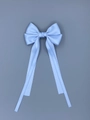 Lichtblauwe satijnen haarclip met elegante dubbele strik en lange linten ontwerp - Blauw