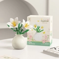 Modello di giglio in mattoncini da costruzione con petali bianchi e vaso tondo minimal - Fiore di Giglio(M3178) / 64PCS