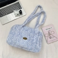 Pluche lichtblauwe luipaardprint tote bag van imitatiebont met een metalen logo - Blauw