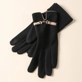 Women's thermal black winter gloves with beige leather trim and touchscreen-capable fingertips - Chain Style De-Velvet / Black