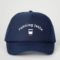 Cappellino trucker blu navy con ricamo running latte e rete posteriore traspirante - Blu navy