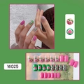 Detail of pink and green heart checkerboard press-on nails set with model show and 24pcs kit - W025 Color Blocking Heart