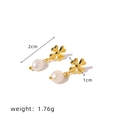 Pendientes de trébol dorado con perlas barrocas, tamaño 2cm y peso 1,76g - Estilo de Flor de Cuatro Pétalos Perla de Agua Dulce