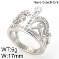 Anillo de corona plateado con pavé de pedrería, peso 6g y anchura de 17mm - US 7 / Color Acero (KR51582-K)