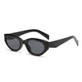 Gafas de sol negras de ojo de gato con montura cuadrada y lentes de color gris oscuro - Gris Oscuro