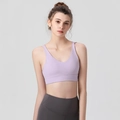 Damen Sport-BH in Hellviolett und dunkelgraue Yoga-Leggings mit hoher Taille im Set - S / Taro-Lila