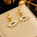 Vintage vergoldete Ohrringe mit blauem Teufelsauge und Strass auf einer Schmuckbox - Teufelsauge Stil (E4946)