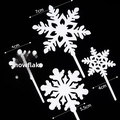 Adornos de copos de nieve blancos para pasteles en tamaños 7cm, 5,5cm y 4cm para Navidad - 4 piezas Copos de Nieve de Acrílico Blanco con Palos