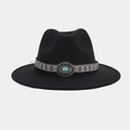 Sombrero fedora de fieltro negro con banda étnica tejida y detalle de gema turquesa - M (56-58cm) / Estilo de Gema Ovalada de Turquesa