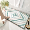 Tappetino da bagno assorbente in peluche con motivo geometrico a rombi verde acqua e blu - 40*60cm / Eco - Ciano