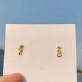 925 silver needle gold earrings in violin and treble clef musical note shapes - 925 Silver Needle / Gold Musical Note