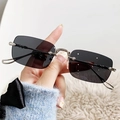 Lunettes de soleil rectangulaires sans monture avec verres dégradés gris et monture argent - Monture Argentée Verres Gris Noir