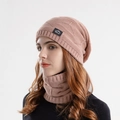 Set invernale berretto e scaldacollo in maglia rosa antico con fodera in pile - Rosa