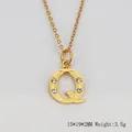 Collier avec pendentif lettre Q en acier inoxydable doré 18K et zircons brillants - Lettre Q
