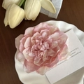 Pince à cheveux pivoine rose en tissu de soie dans une assiette en céramique blanche - 17# Pivoine Rose Coréenne