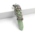 Pendentif colonne hexagonale en aventurine verte avec décor floral en argent vieilli - Aventurine Verte