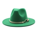 Chapeau fedora en laine verte avec ruban en cuir crème et boucle en métal doré - Vert Herbe