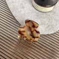 Mini acetate hair claw clip with brown tortoiseshell pattern for elegant women styling - 3.5cm / Patterned Brown