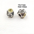 Perle de mantra tibétain en argent avec trou de 4,8mm pour création de bijoux DIY - Perle à Grand Trou en Sanskrit Polyédrique (N° 5) / 10x11mm/Trou 4.8mm / Bicolore Or et Argent
