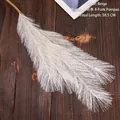 58.5cm four-pronged artificial pampas grass in beige with fluffy feather-like fibers - Beige