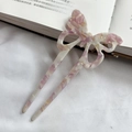 Elegant lavender and cream marbled acetate butterfly hair pin in a modern U-shape design - Purple White Floral