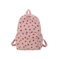 Textura detallada de la mochila de pana rosa con frescos estampados de fresas rojas - Rosa