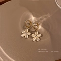 Golden hoop earrings featuring white flower pendants and central diamond accents - 17# Ear Hoop-Gold Flower Pendant