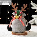 Pochette de Noël grise avec bois de renne, cloche dorée et ruban rouge festif - AFLD8-5 Bois de Lin Gris 21x25cm