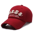 Casquette baseball rouge foncé vintage avec détails usés et broderie ARES - Réglable / Rouge