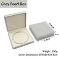 Boîte cadeau en cuir PU gris pour collier de perles avec doublure en velours doux - Boîte à Perles / Gris