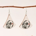 Boucles d'oreilles en bois en forme d'éventail avec motif de foot et cœur - Lettre Triangulaire en Bois Football (N-965)
