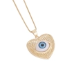 Detaillierte Nahaufnahme des 18K vergoldeten Herzanhängers mit blauem Evil Eye und Box-Kette - Strahlendes Herz Stil (3#)