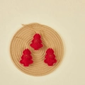 Tre decorazioni natalizie in feltro rosso a forma di albero con ricamo stella d'oro - Albero di Natale Rosso (Set di 3)