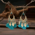 S3756 Blue Tassel